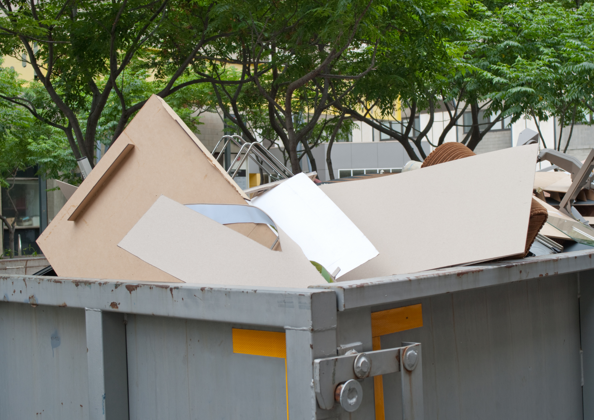 Key Hidden Benefits of Skip Rental During Home Renovations Today