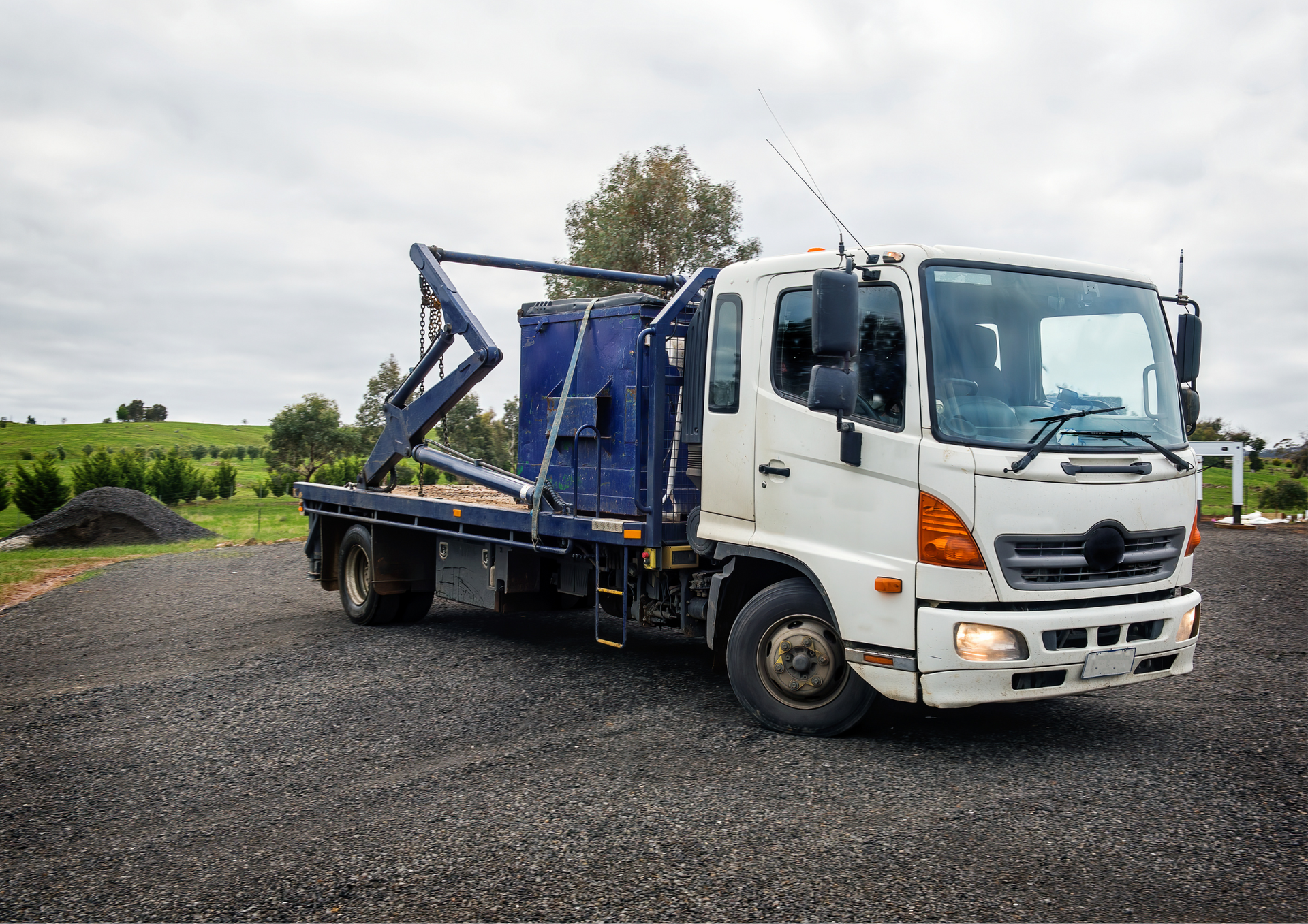 How to Easily Book a Skip Hire Near You