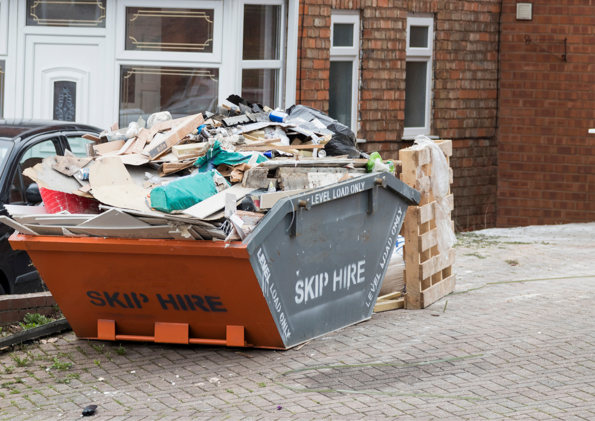 Managing Waste Responsibly During Home Renovations