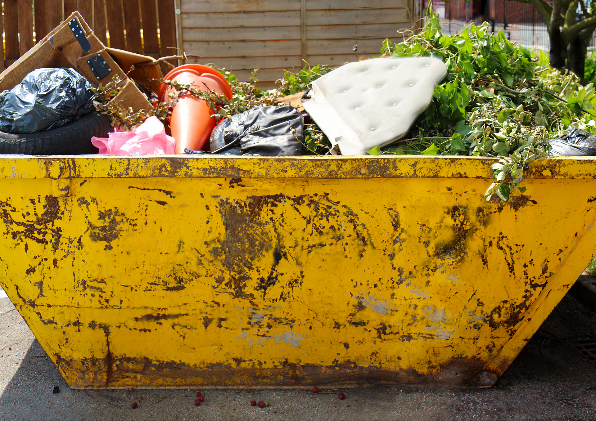 How to Choose the Right Skip Size: From 2 Yard to 16 Yard Skips